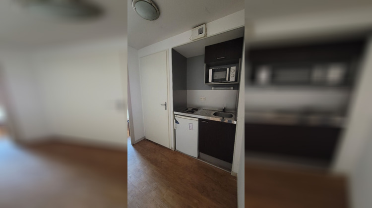 Ma-Cabane - Location Appartement VILLEURBANNE, 32 m²