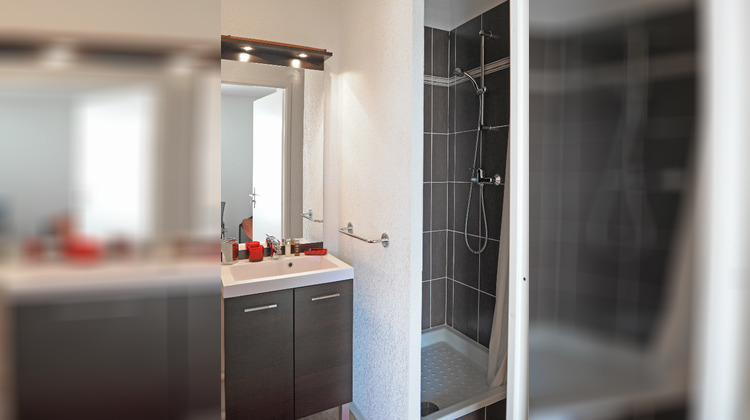 Ma-Cabane - Location Appartement VILLEURBANNE, 17 m²