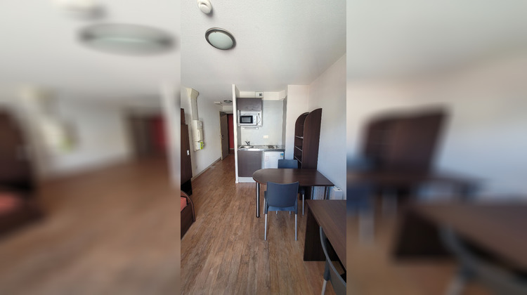 Ma-Cabane - Location Appartement VILLEURBANNE, 17 m²