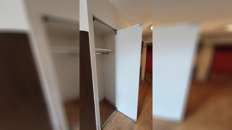 Ma-Cabane - Location Appartement VILLEURBANNE, 18 m²