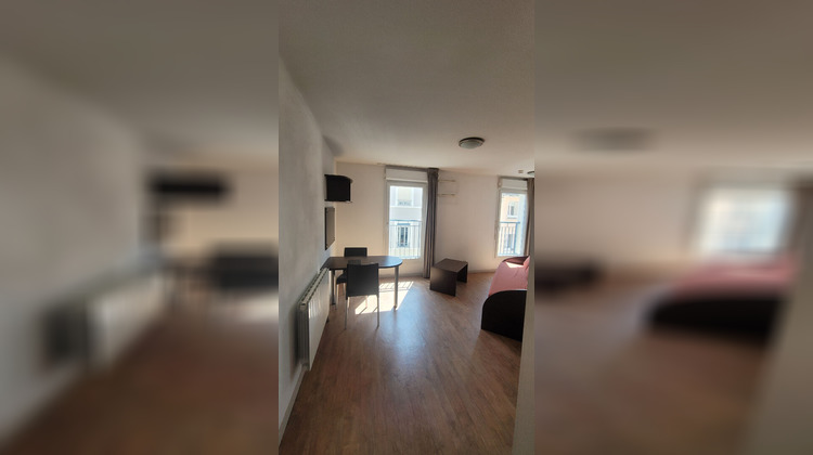 Ma-Cabane - Location Appartement VILLEURBANNE, 21 m²