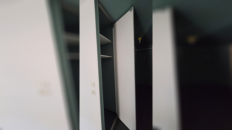 Ma-Cabane - Location Appartement VILLEURBANNE, 18 m²