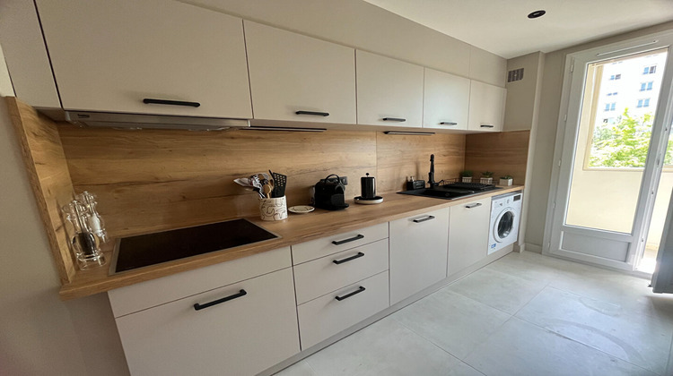 Ma-Cabane - Location Appartement VILLEURBANNE, 63 m²