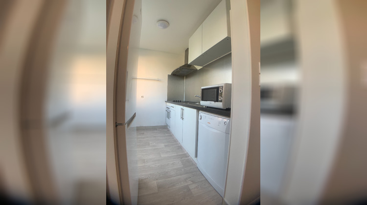 Ma-Cabane - Location Appartement VILLEURBANNE, 100 m²