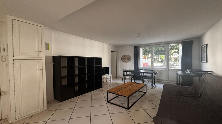 Ma-Cabane - Location Appartement VILLEURBANNE, 60 m²