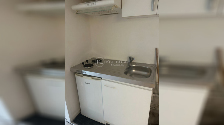 Ma-Cabane - Location Appartement VILLEURBANNE, 27 m²