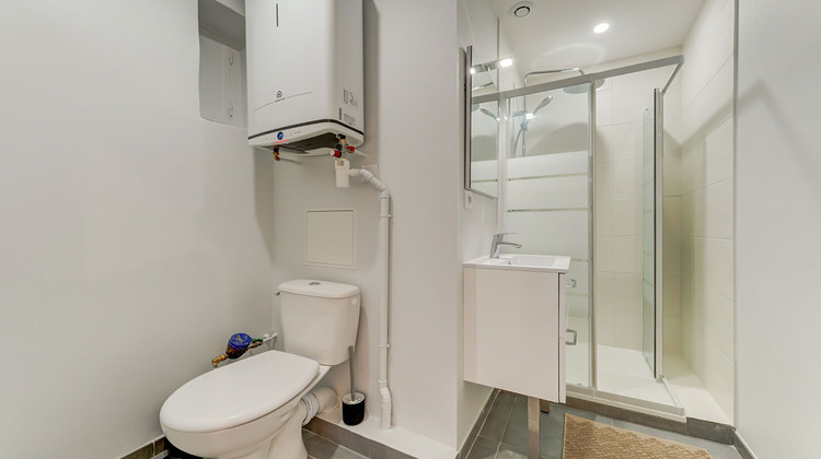 Ma-Cabane - Location Appartement VILLEURBANNE, 17 m²