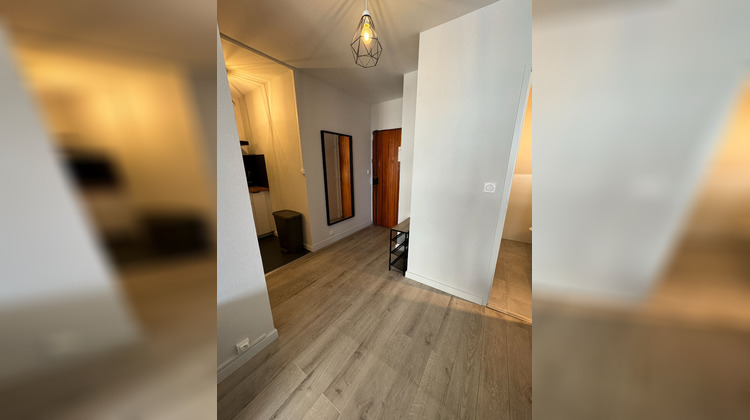 Ma-Cabane - Location Appartement VILLEURBANNE, 110 m²