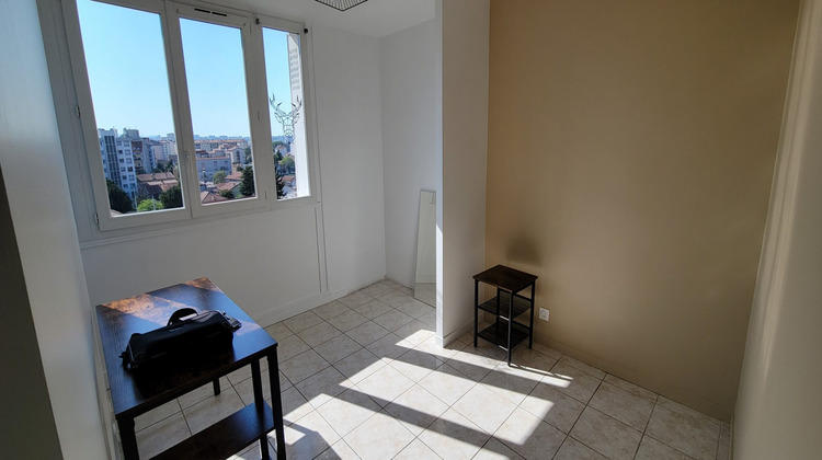 Ma-Cabane - Location Appartement Villeurbanne, 27 m²