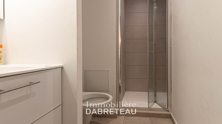 Ma-Cabane - Location Appartement VILLEURBANNE, 101 m²