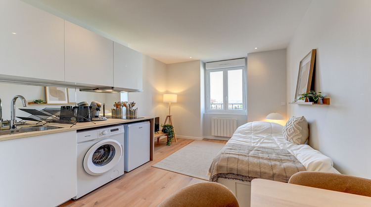 Ma-Cabane - Location Appartement VILLEURBANNE, 16 m²