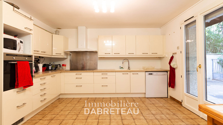 Ma-Cabane - Location Appartement VILLEURBANNE, 113 m²