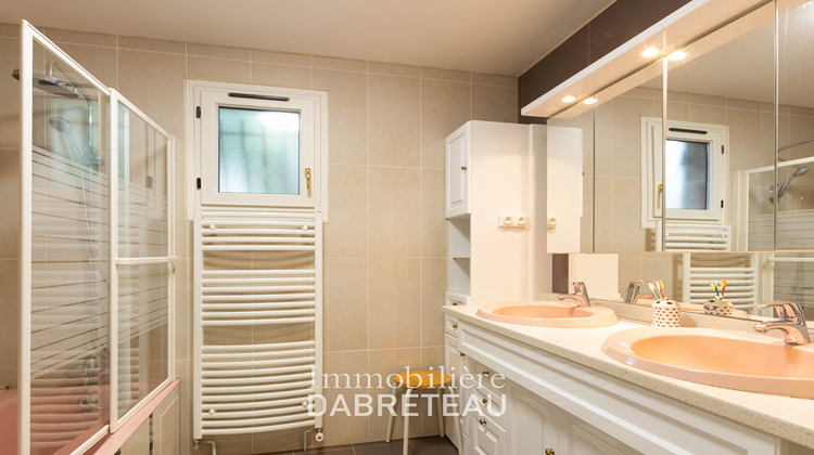 Ma-Cabane - Location Appartement VILLEURBANNE, 113 m²