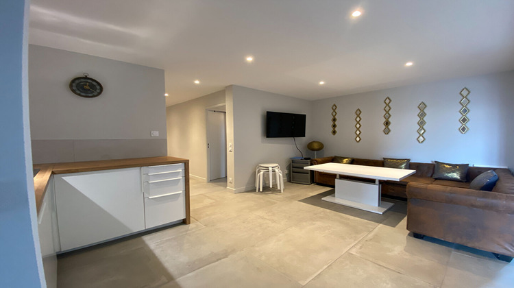 Ma-Cabane - Location Appartement VILLEURBANNE, 115 m²