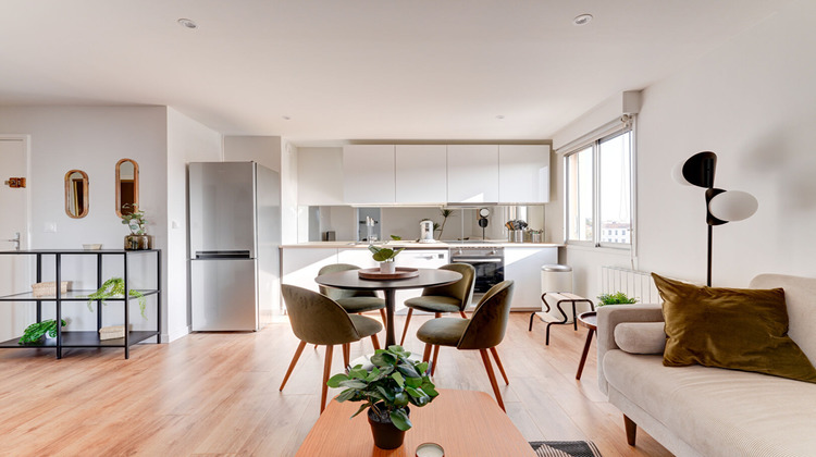 Ma-Cabane - Location Appartement VILLEURBANNE, 85 m²