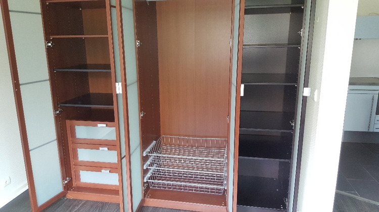 Ma-Cabane - Location Appartement VILLEURBANNE, 28 m²