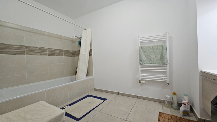 Ma-Cabane - Location Appartement VILLEURBANNE, 65 m²