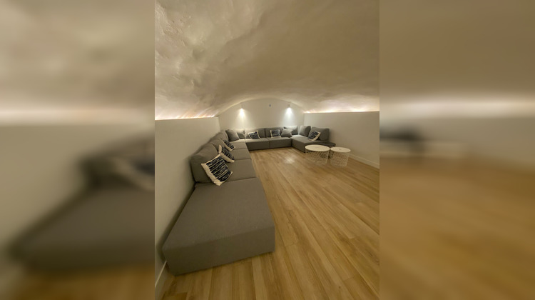 Ma-Cabane - Location Appartement VILLEURBANNE, 148 m²