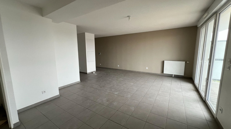 Ma-Cabane - Location Appartement VILLEURBANNE, 67 m²