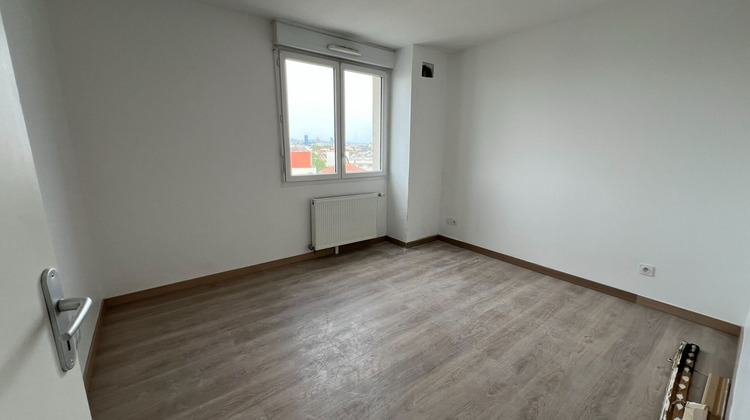 Ma-Cabane - Location Appartement VILLEURBANNE, 67 m²