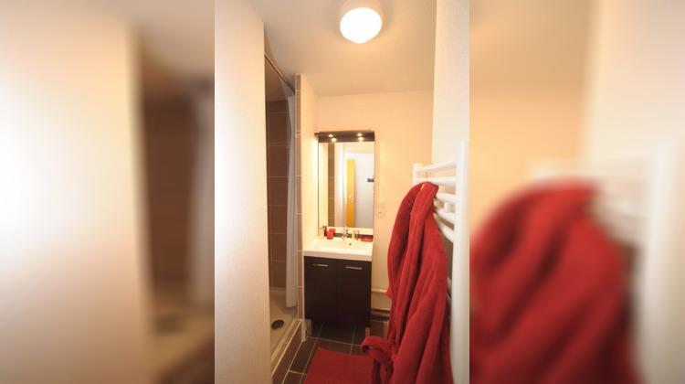 Ma-Cabane - Location Appartement VILLEURBANNE, 27 m²