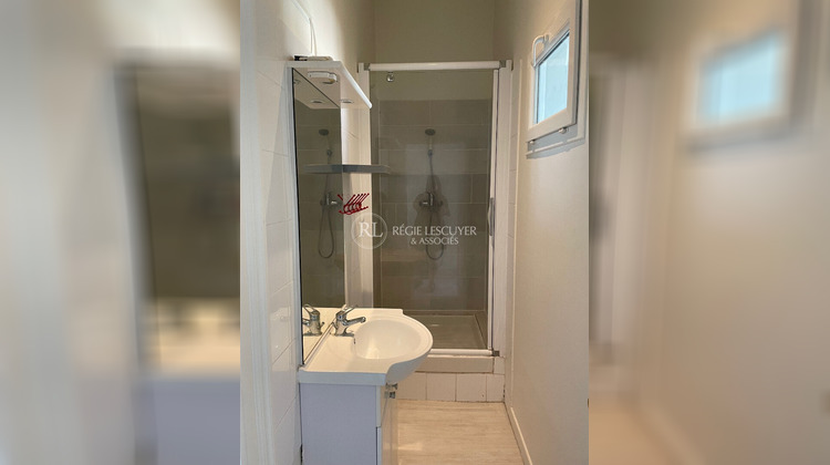 Ma-Cabane - Location Appartement VILLEURBANNE, 42 m²