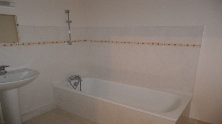 Ma-Cabane - Location Appartement VILLEURBANNE, 52 m²