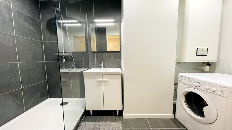 Ma-Cabane - Location Appartement VILLEURBANNE, 83 m²