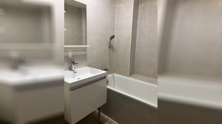Ma-Cabane - Location Appartement Villeurbanne, 60 m²