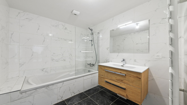Ma-Cabane - Location Appartement VILLEURBANNE, 54 m²