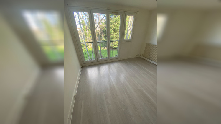 Ma-Cabane - Location Appartement VILLIERS-SUR-ORGE, 41 m²