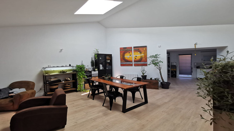 Ma-Cabane - Location Appartement VILLIEU-LOYES-MOLLON, 109 m²
