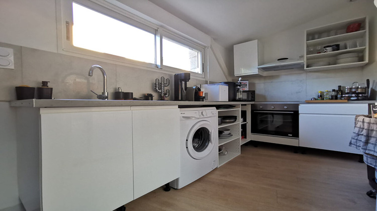 Ma-Cabane - Location Appartement VILLIEU-LOYES-MOLLON, 109 m²