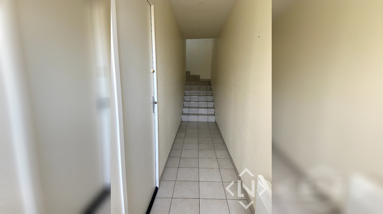 Ma-Cabane - Location Appartement VILLONS-LES-BUISSONS, 39 m²