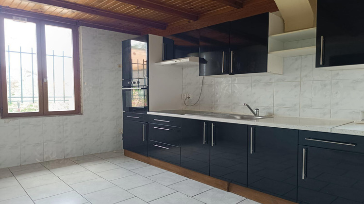 Ma-Cabane - Location Appartement Vinassan, 57 m²