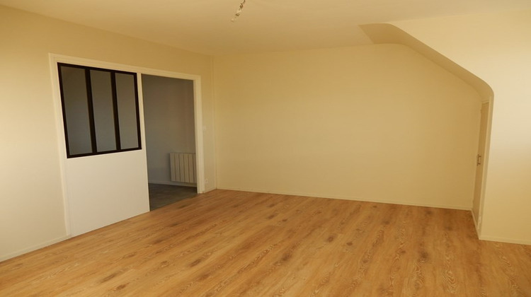 Ma-Cabane - Location Appartement Vire, 59 m²