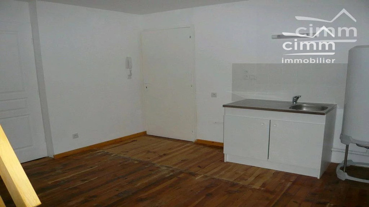 Ma-Cabane - Location Appartement Viriville, 27 m²