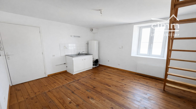 Ma-Cabane - Location Appartement Viriville, 27 m²