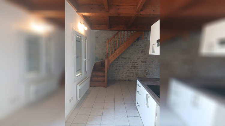 Ma-Cabane - Location Appartement Virson, 47 m²