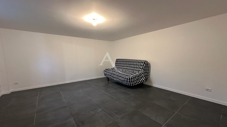 Ma-Cabane - Location Appartement VITRY-SUR-SEINE, 21 m²