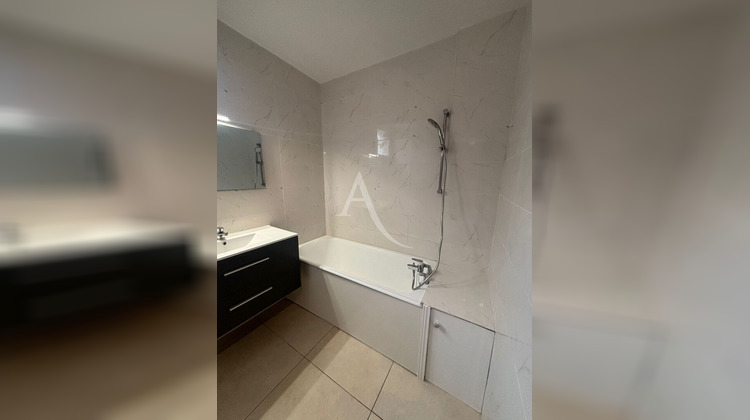 Ma-Cabane - Location Appartement VITRY-SUR-SEINE, 42 m²