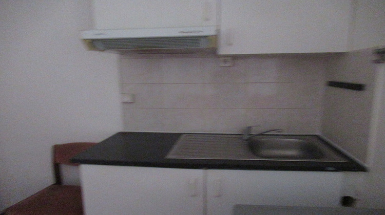 Ma-Cabane - Location Appartement VITRY-SUR-SEINE, 25 m²