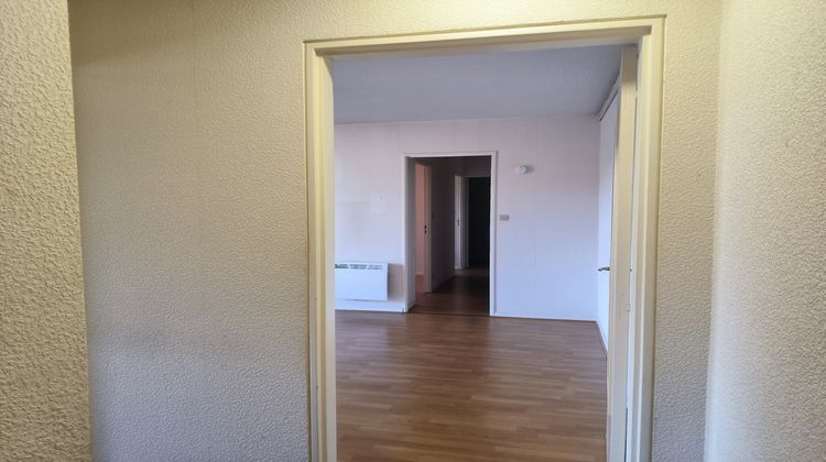 Ma-Cabane - Location Appartement Vittel, 70 m²