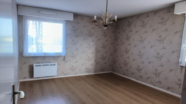 Ma-Cabane - Location Appartement Vittel, 70 m²