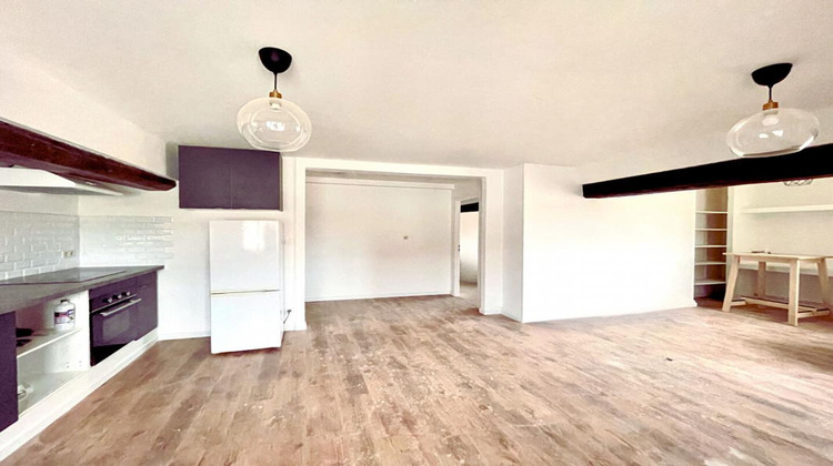 Ma-Cabane - Location Appartement VITTEL, 80 m²