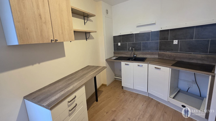 Ma-Cabane - Location Appartement VIZILLE, 55 m²