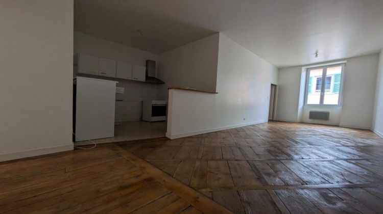 Ma-Cabane - Location Appartement Voiron, 57 m²