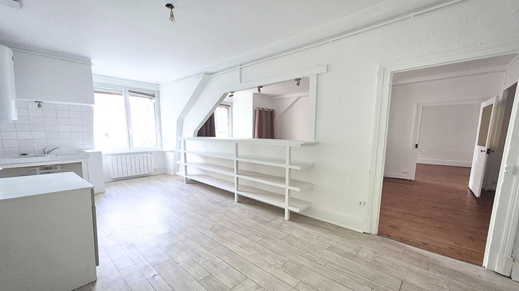 Ma-Cabane - Location Appartement VOIRON, 70 m²