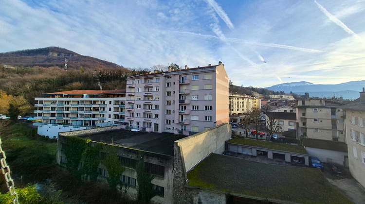 Ma-Cabane - Location Appartement VOIRON, 70 m²