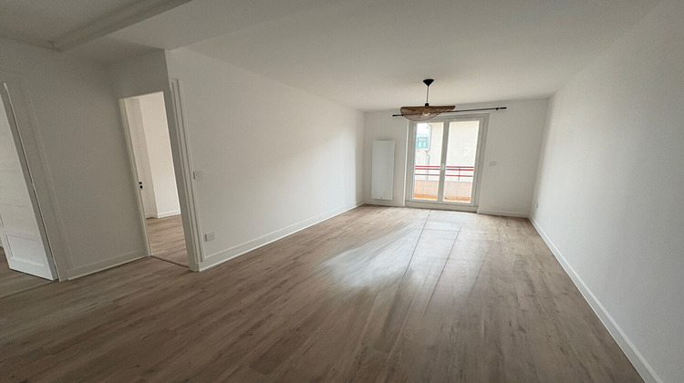 Ma-Cabane - Location Appartement VOIRON, 46 m²